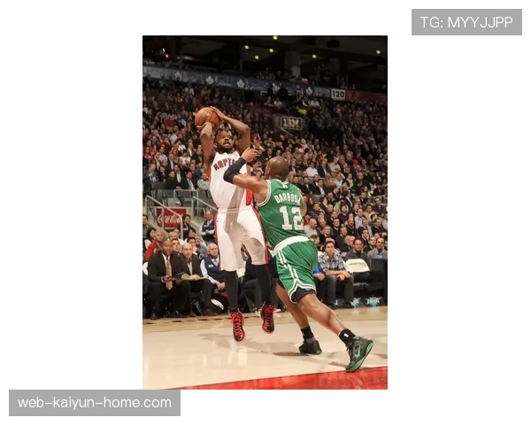 加内特无球牵制改变防守布局，内线效率显著提升